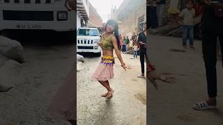 Toba re toba mere kamsin jwani 😆😅🥹💚🤍🤍💚🩷🤍🤎🤎🩶🩶🤎🩶🩵🩷🧡🧡shortsfeed dancevideo shorts [upl. by Ymerrej]