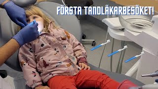 Första besöket hos tandläkaren [upl. by Ecnadnak]