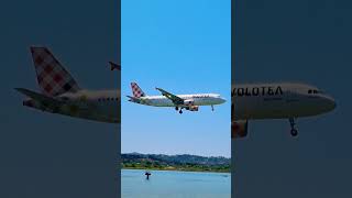 landing cfu touchdown corfu corfuisland korfu airport aircraft landung volotea flugzeug [upl. by Eetnuahs591]