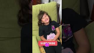 MI SOBRINA ESCONDE ALGO MISTERIOSO en EL BOLSO 🤔😮 [upl. by Hunsinger]