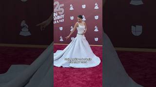 Majo Aguilar posa en la alfombra roja de los Latin GRAMMY 2024 [upl. by Barlow]