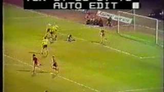 Müller vs Dynamo Dresden 2 1973 [upl. by Adnilemreh903]