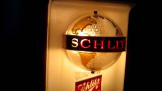 Vintage 1960s Schlitz Beer Light Up Rotating Motion World Globe Pub Tavern Sign [upl. by Maryjo673]