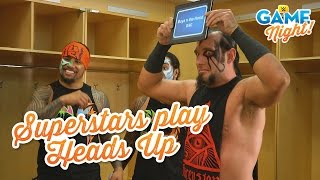 WWE Superstars spielen Heads Up WWE Game Night [upl. by Annalee]