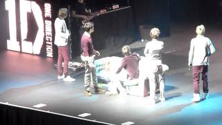 boys failing to do the inbetweeners dance and talking to fans [upl. by Ynelram]