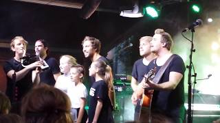 Konzert Dexheim 10092017  Max Giesinger  80 Millionen im Chor [upl. by Enimajneb445]