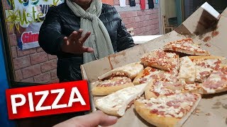 SOY UN MAL REPARTIDOR DE PIZZA BROMA [upl. by Nomzaj]