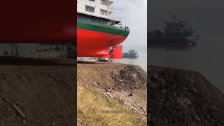 biggest ship transfer in water shortsvideo [upl. by Hercule]