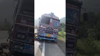 Har koi driver bura nahi hota 😭😱 automobile truckdrivevlogs truckdriver driverslife tr🙂‍↕️🙂‍↕️ [upl. by Refitsirhc]