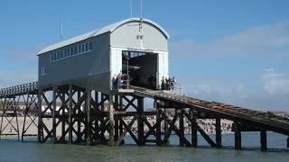 Last ever Slipway launch of the Selsey Lifeboat [upl. by Maleki975]