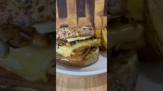 Vegan breakfast sandwich vegan veganfoodie foodie yummy [upl. by Aicemed315]