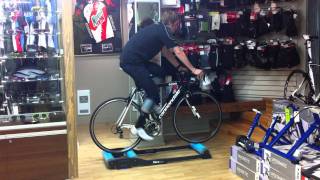 Test Tacx Galaxia T1100 rollertrainer [upl. by Bordiuk]