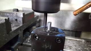 Thread milling Remington 700 bolt handle [upl. by Annotahs]