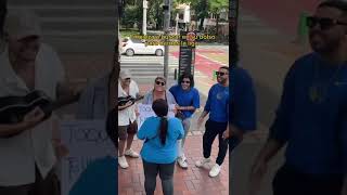 Cantando en la calle conocimos a esta mujer en el metro [upl. by Eikram205]