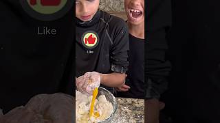 Flakey BEST Pie Crust 🍁🍁 food twinskitchen subscribe cooking piecrust thanksgiving kids [upl. by Rimat]