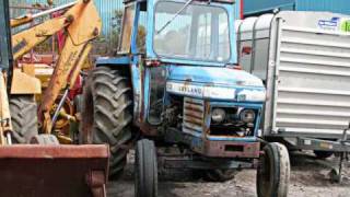 Vintage Tractors  Towy Tractors at Crosshands [upl. by Yoshiko]