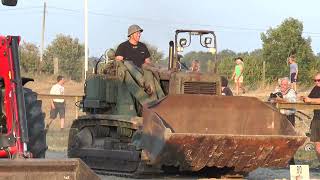 Bulldozer tractor by Traktorpulling in Roma 2013 [upl. by Horter]