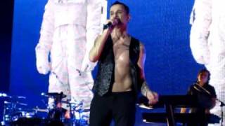 Depeche Mode Moscow 06022010 Enjoy The Silence [upl. by Alikee214]