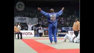 JUDO 2005 World Championships Dennis van der Geest NED  Tamerlan Tmenov RUS [upl. by Soalokcin136]