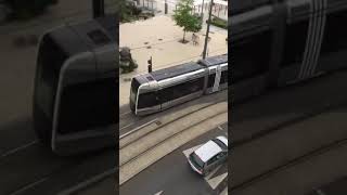 Le bruit infernal du tramway à JouélesTours [upl. by Gonta]