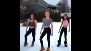 Floptok Stan twitter girls dancing in the snow [upl. by Yahsel]