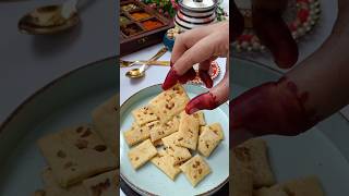 Soan papdi Biscuit🥰 recipe l Biscuit recipe Shorts Cookscreation [upl. by Zebulen]