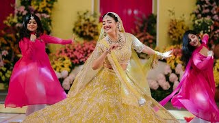 Dekha Tenu Pehli Pehli Baar Ve  Best Bride Dance  Sangeet  Mayesha Asmita  Samir Choreography [upl. by Hummel353]