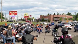 Police amp Motorcycle Escort of Vietnam Wall [upl. by Natiha483]