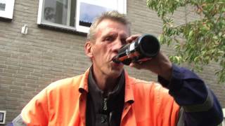 Dronken zwerver Boxtel [upl. by Sandberg]