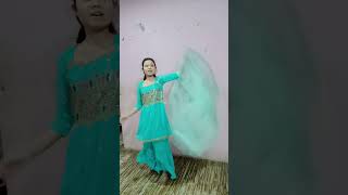 Dupatta Sarak Raha hai Mera Dil hindisong bollywood hindi dance bollywoodflashback [upl. by Berlyn]