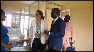 Visite de la nouvelle Ambassadrice de Suisse au Cameroun à l IAO [upl. by Ariadne564]