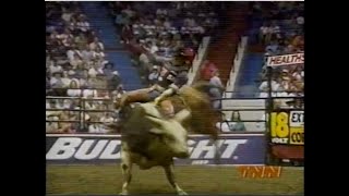 Danny Varnadore vs Hollywood  99 PBR Louisville 93 pts [upl. by Udenihc582]