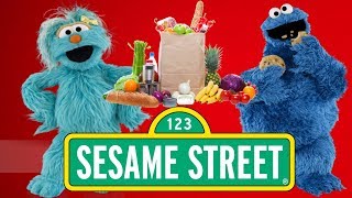 Sesame Street Rosita And Cookie Monster Checkout Food Numbers Kids Game [upl. by Anahsed352]