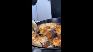 Quick n Easy Pan Seared Scallops [upl. by Nahoj]