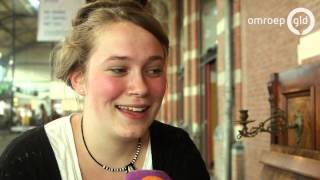 Vrij bespeelbare piano op station Nijmegen [upl. by Wei472]