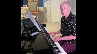 Annie Lennox plays Zadok The Priest [upl. by Fiore]