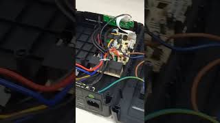 UPS vertiv PSA 650soho problem battery change battery new [upl. by Theis]