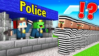 JJ and Mikey Survived 100 Days as POLICE in Minecraft Maizen [upl. by Anilem]