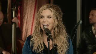 Robert Plant amp Alison Krauss  Cant Let Go Live from Sound Emporium Studios [upl. by Netsirhk]