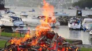 Tønnebålet på Laksevåg 2015 [upl. by Yroger]