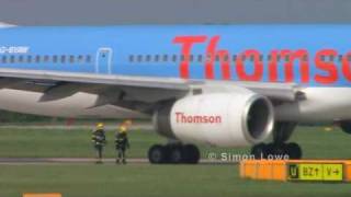 Thomson 757 Birdstrike [upl. by Candice]