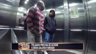 Pegadinha Toninho tornado  folgado faz xixi no elevador [upl. by Tabitha572]