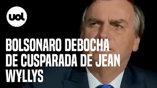 Bolsonaro debocha de cusparada de Jean Wyllys contra ele Cusparada engravidante [upl. by Hindorff344]