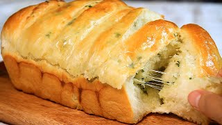 Everyone was surprised after trying it Simple and delicious garlic bread recipe [upl. by Yelhak702]