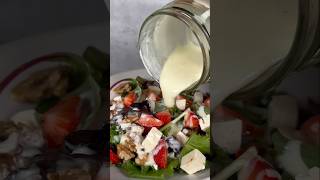 La ensalada veraniega más deliciosa Queso fresas y vinagreta casera [upl. by Droflim]