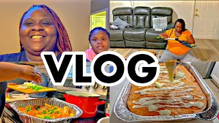 VLOG  UNBOXING VACUUM FROM TEMU  COOKING  DESERT  MORE [upl. by Tecu293]