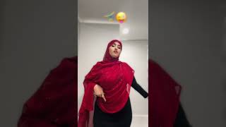 Marish beauty somalitiktok duet shaadiyosharaf stitch somalihooyo comedy somalihoyo funny [upl. by Nairrot]