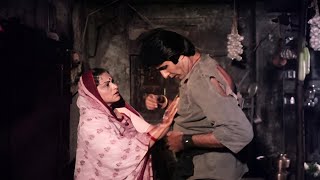 बेटे के ज़ख्म देख बहोत रोई माँ  बेहद इमोशनल सीन  Amitabh Bachchan  Amrita Singh  Mard [upl. by Xella]