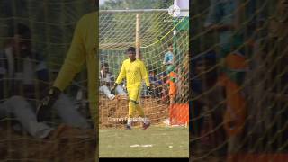 Lubin Murmu का बेहतरीन सेफ graminfootballer pakurfootball footballshorts [upl. by Annohsed]