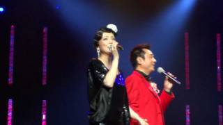 2011 6 19 黎耀祥X鄧萃雯多倫多演唱會19 合唱「醒九版 紅蝴蝶」WayneX Sheren [upl. by Bernardina934]